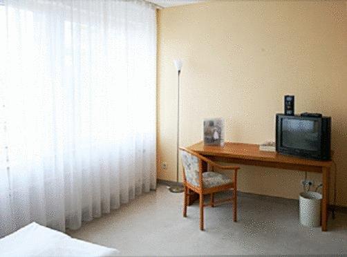 Vahrenwalder Hotel Hanôver Quarto foto